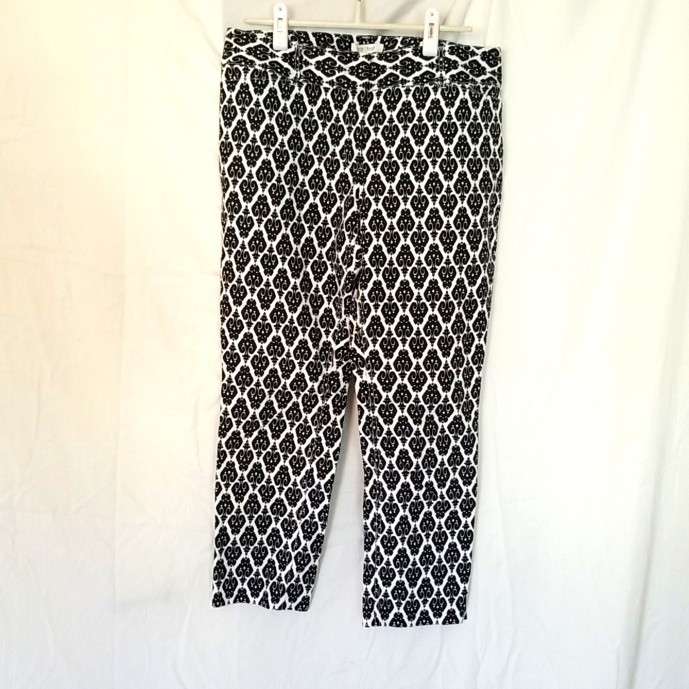 WHBM capris